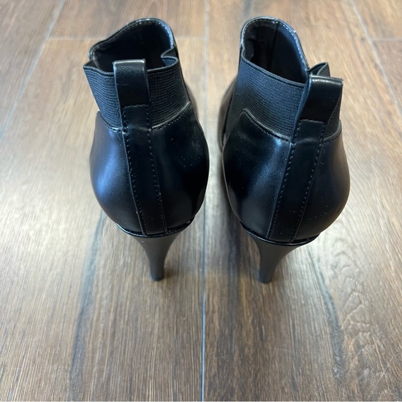 Adrienne Vittadini Leather Platform Heeled Ankle Boots SZ 7 - Picture 6 of 7